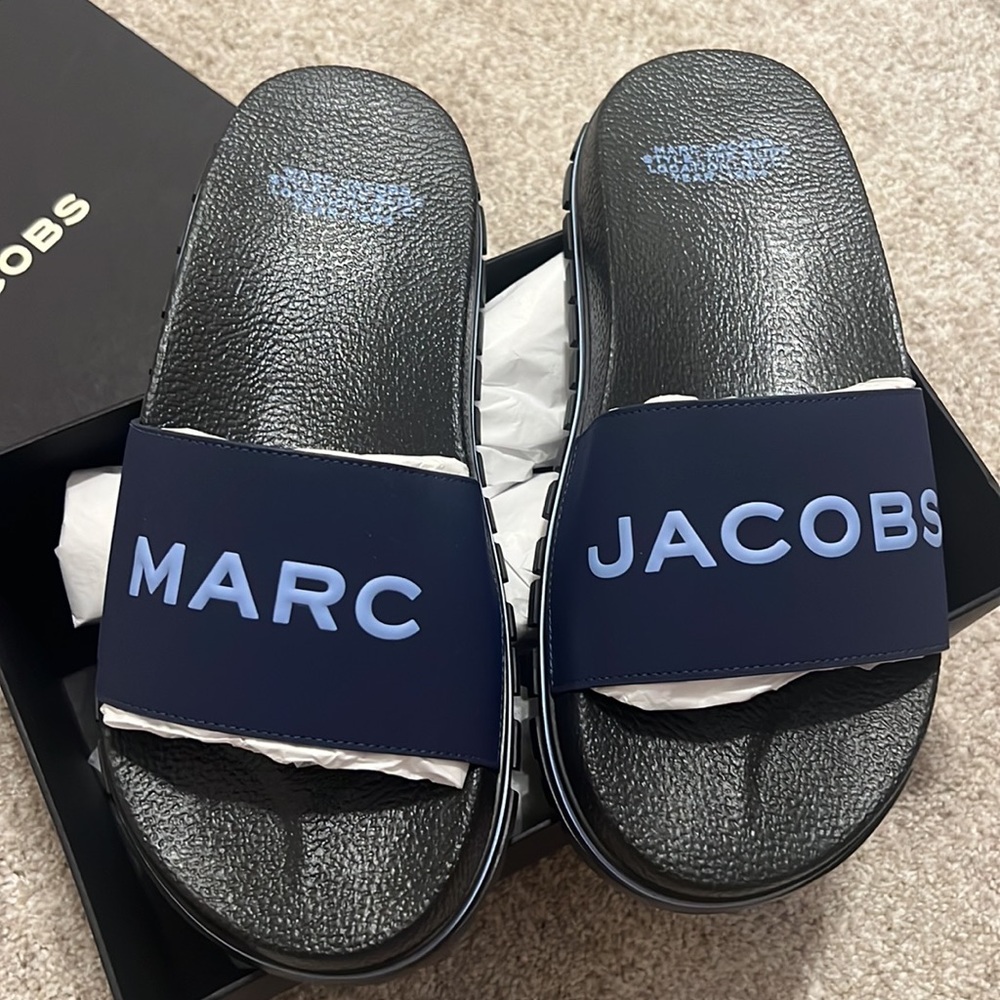 Marc Jacobs Slide NWT - Picture 3 of 9